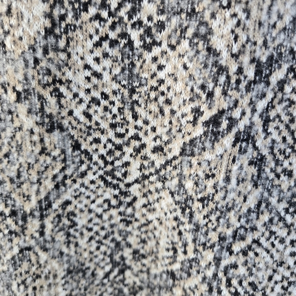 NWT Zara Snakeskin Patterned Knit Midi Skirt - Picture 2 of 5